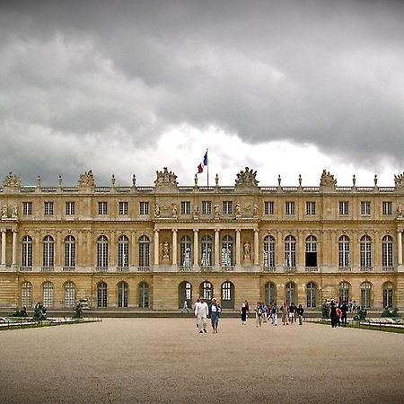 Near Castle Of Versailles Cozy Room With Breakfast And Parking المظهر الخارجي الصورة
