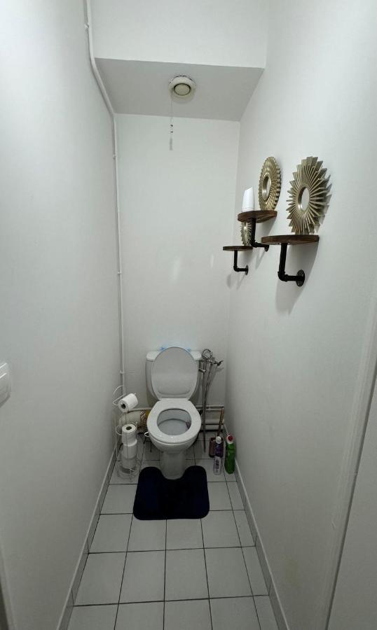 Near Castle Of Versailles Cozy Room With Breakfast And Parking المظهر الخارجي الصورة