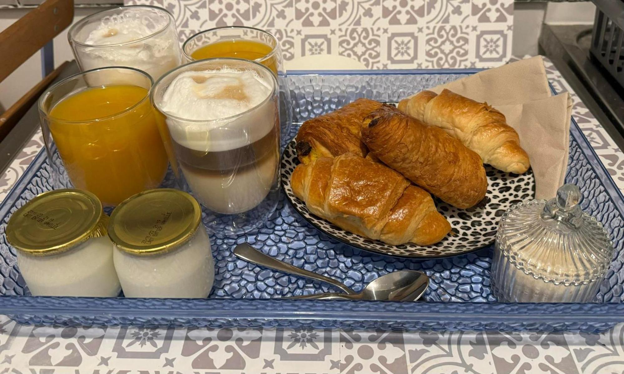 Near Castle Of Versailles Cozy Room With Breakfast And Parking المظهر الخارجي الصورة